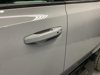 2024 GMC HUMMER EV SUV 2X