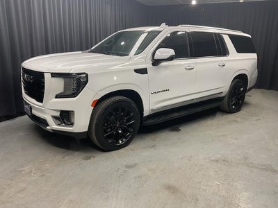 2023 GMC Yukon XL SLT