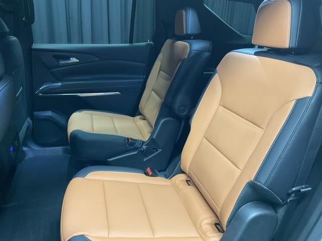 2027 Chevrolet Traverse Z71 - Photo 10