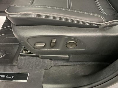 2024 GMC Sierra EV Denali Edition 1