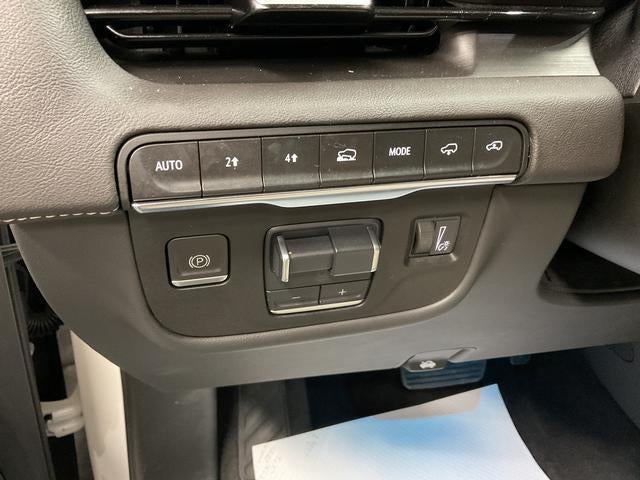 2022 Cadillac Escalade Sport