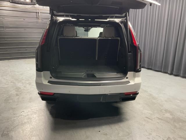 2022 Cadillac Escalade Sport