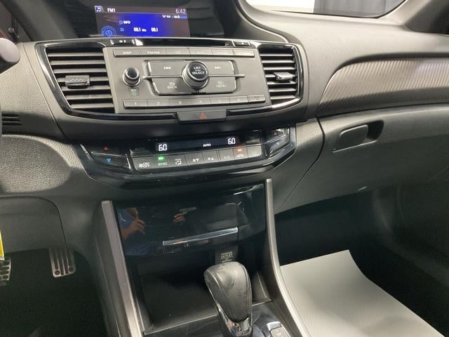2017 Honda Accord Sedan Sport SE
