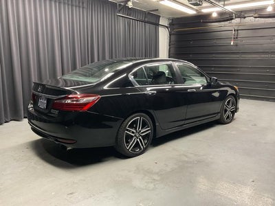 2017 Honda Accord Sedan Sport SE