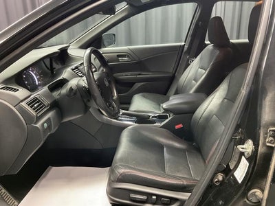 2017 Honda Accord Sedan Sport SE