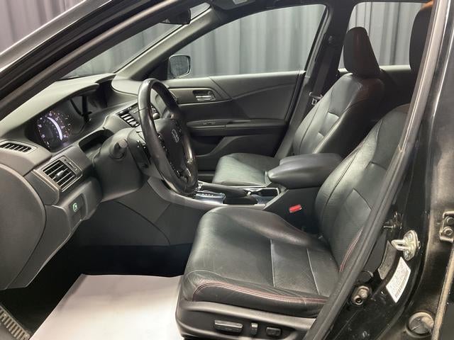 2017 Honda Accord Sedan Sport SE