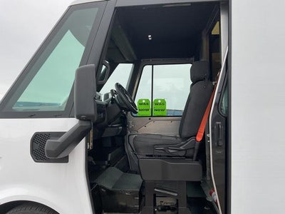 2024 BrightDrop Zevo 600 EJY