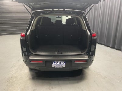 2022 Nissan Pathfinder S