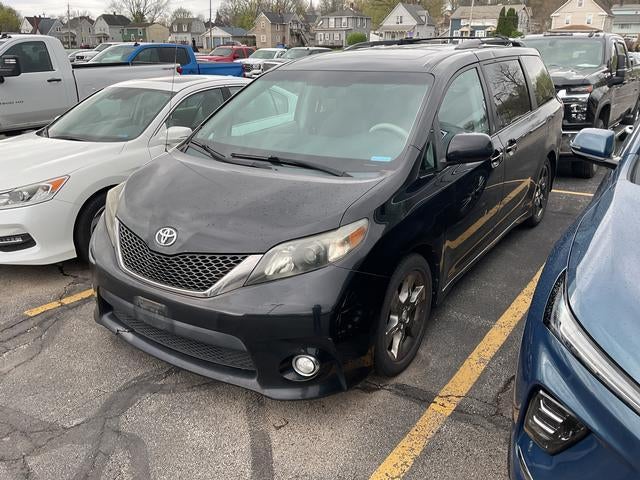 2012 Toyota Sienna SE