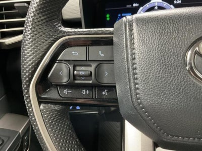 2024 Toyota Sequoia SR5