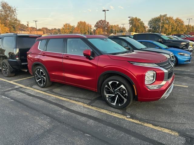 2024 Mitsubishi Outlander SEL