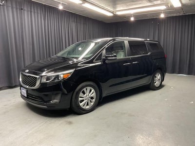 2017 Kia Sedona L
