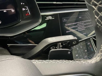 2023 Audi Q8 Premium Plus