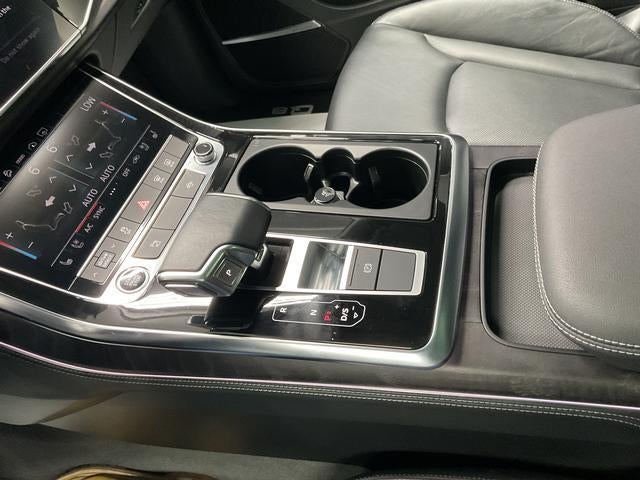 2023 Audi Q8 Premium Plus