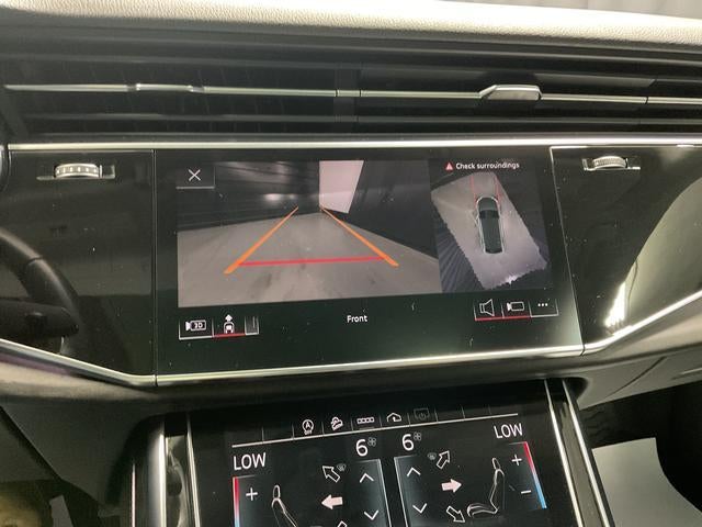 2023 Audi Q8 Premium Plus